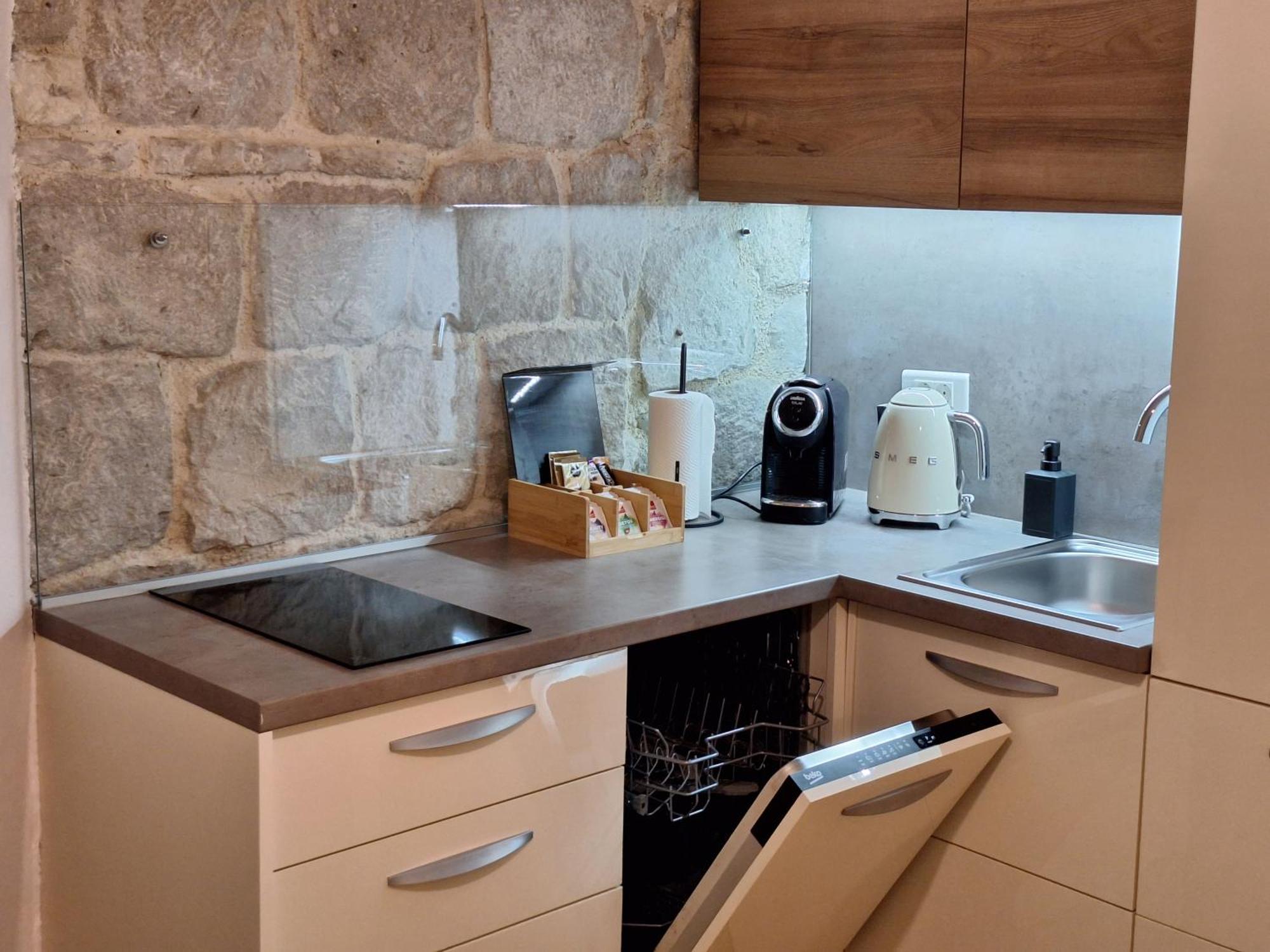 Studio Apartments Petar In Old Part Of Town Split Exteriér fotografie
