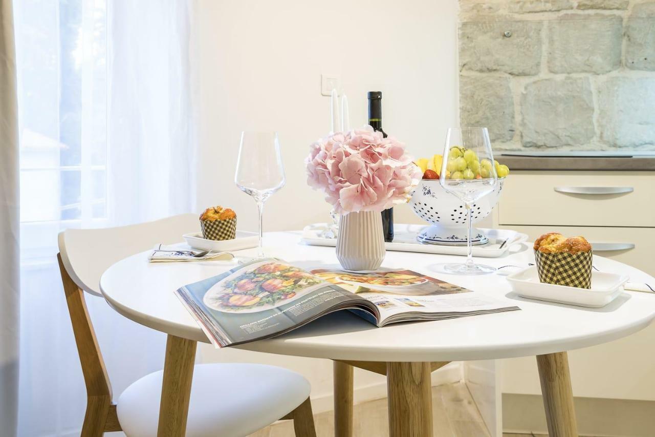 Studio Apartments Petar In Old Part Of Town Split Exteriér fotografie