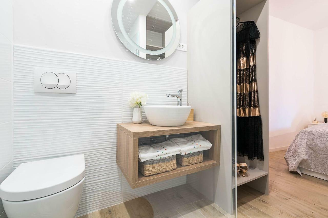 Studio Apartments Petar In Old Part Of Town Split Exteriér fotografie